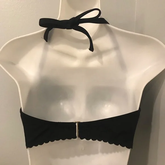Victoria's Secret Black Scalloped Bikini Top - Picture 3 of 7